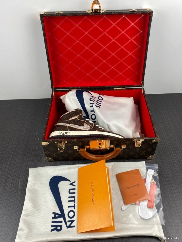 Air 1 OFF-WHITE x Jordan LV 0922